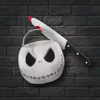 Acessórios de Halloween: máscaras, capas e muito mais