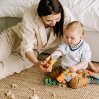 Brinquedos para bebés e primeira infância Prénatal
